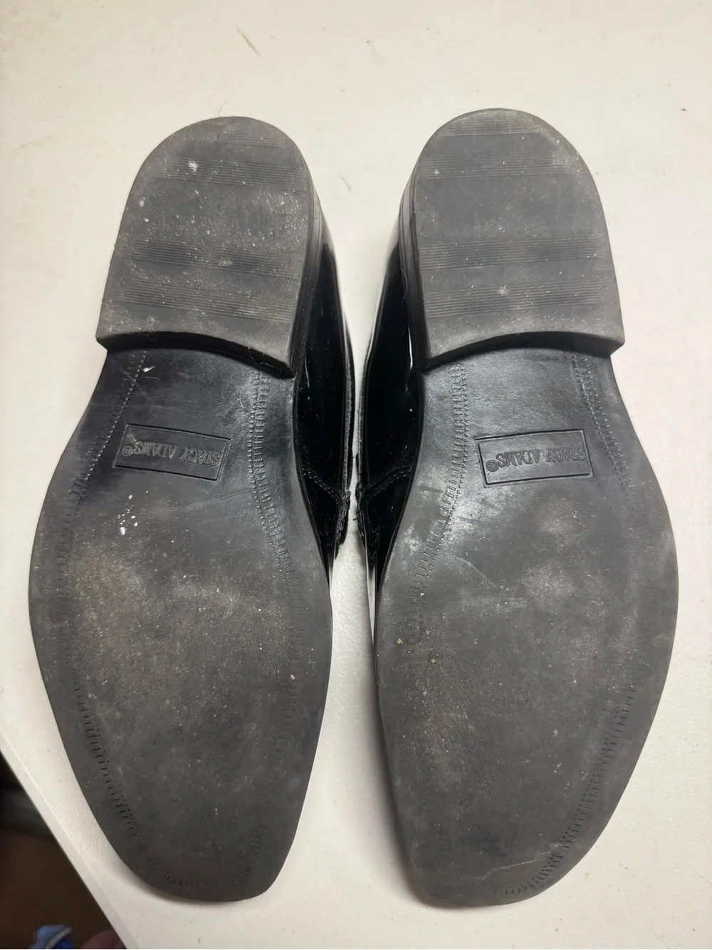 Stacy Adams Men's Glossy Black Bit-Detail Slip-Ons, size 9.5M